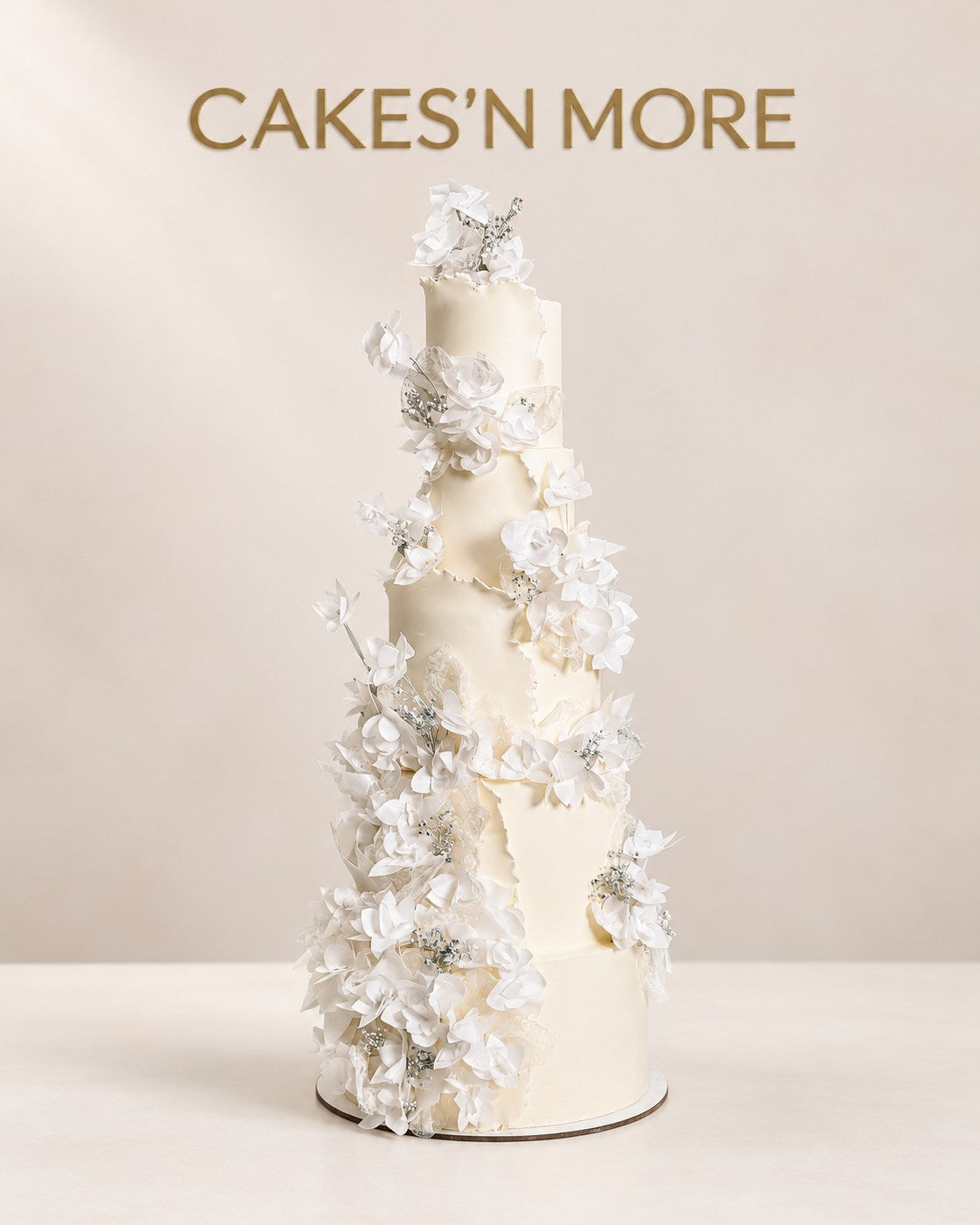 Gâteau de mariage Cakes’n More — création sur mesure